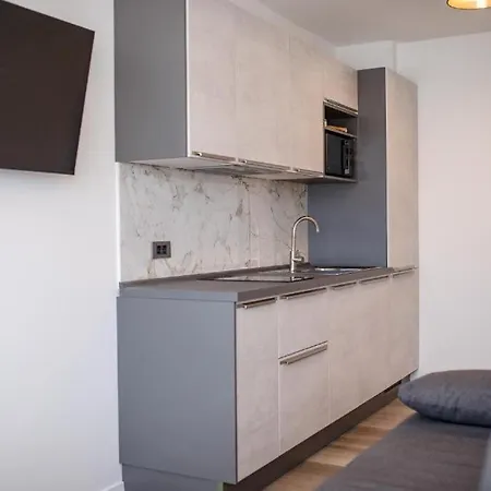Apartamento By The Sea Palit, Rab - 25309 Rab Town