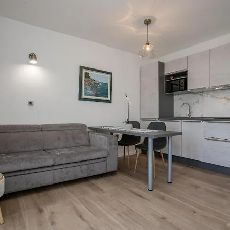 Apartamento By The Sea Palit, Rab - 25309